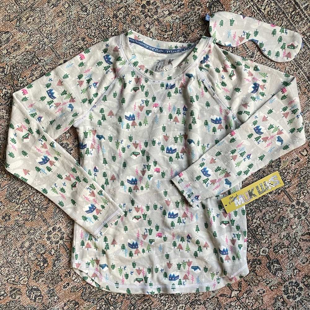 Muk Luks Winter Pajama Set, Size XS, NWT